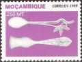 Colnect-1122-316-Filigree-Mozambique---Silver-Atesanato.jpg