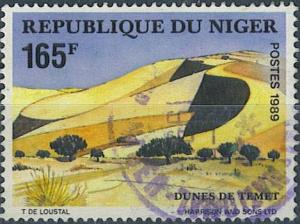 Colnect-1951-205-Tourism-in-Niger---Dunes-Temet.jpg