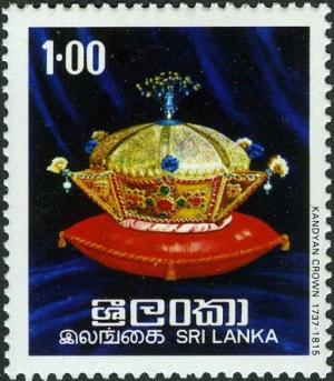 Colnect-2154-394-Kandyan-crown.jpg