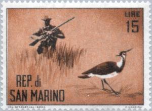 Colnect-170-483-Lapwing-hunt.jpg