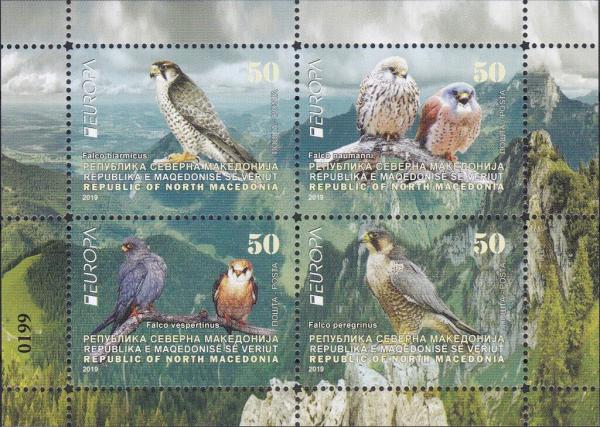 Colnect-5813-252-Europa-2019---National-Birds-Booklet-Pane.jpg