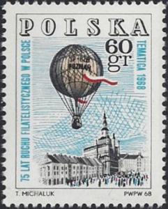 Colnect-4673-404-Ballon-over-Poznan-town-hall.jpg