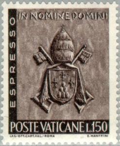 Colnect-150-894-Coat-of-arms-of-Paul-VI.jpg