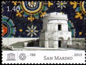 Colnect-5296-685-Mausoleum-of-Theodoric-in-Ravenna.jpg