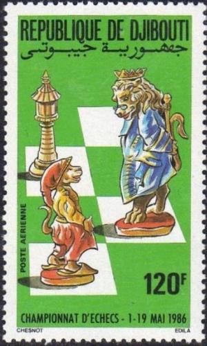 Colnect-2803-253-Rook-King-Pawn.jpg