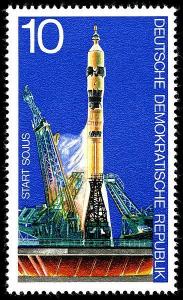 Colnect-351-598-Soyuz-Launch.jpg